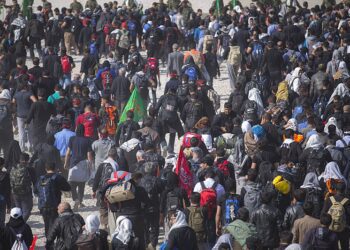 پیاده‌روی اربعین ۱۴۰۴ از نگاه ویکی‌پدیا: تاریخچه، اهمیت، آداب، موکب‌ها و آمار زائران کربلا و نجف در بزرگ‌ترین گردهمایی مذهبی جهان.