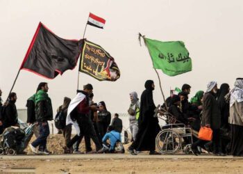 محمد حسین تقوایی زحمت کش :کفش مناسب برای پیاده روی اربعین